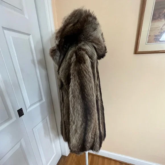 Vintage Hopper Furs Mid Length Raccoon Coat. Sz S-M - Picture 10 of 16